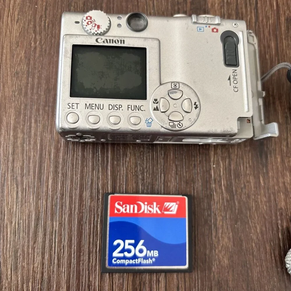 Canon PowerShot IXY 400 Elph Ultra Compact Digital Camera